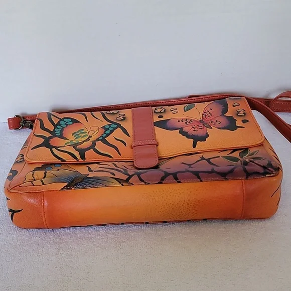 Anuschka hand painted leather medium flap messenger - Picture 10 of 16